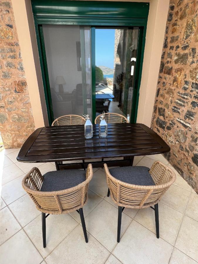 Helios Villa *